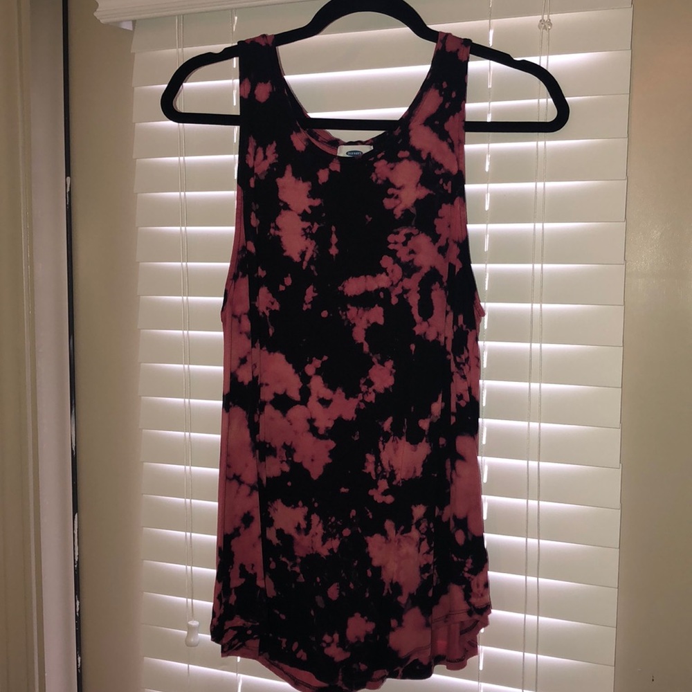 Old navy bleached tank top